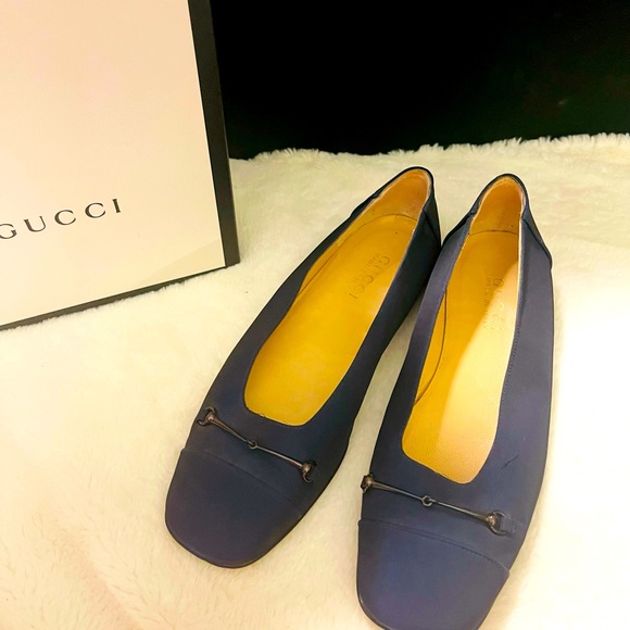💐GUCCI HORSEBIT  SILK ROYAL FLATS - Picture 1 of 10